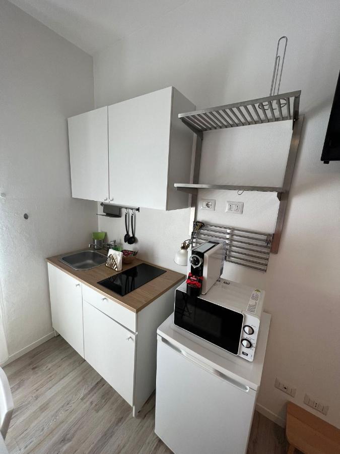 Apartment Via Treviso 6 ミラノ エクステリア 写真