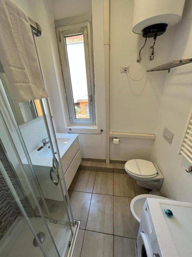 Apartment Via Treviso 6 ミラノ エクステリア 写真
