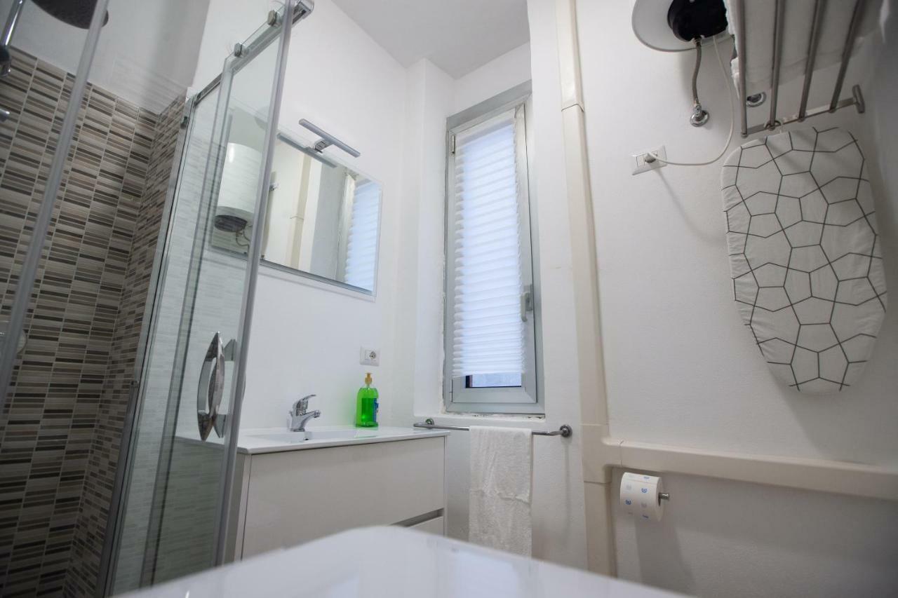 Apartment Via Treviso 6 ミラノ エクステリア 写真