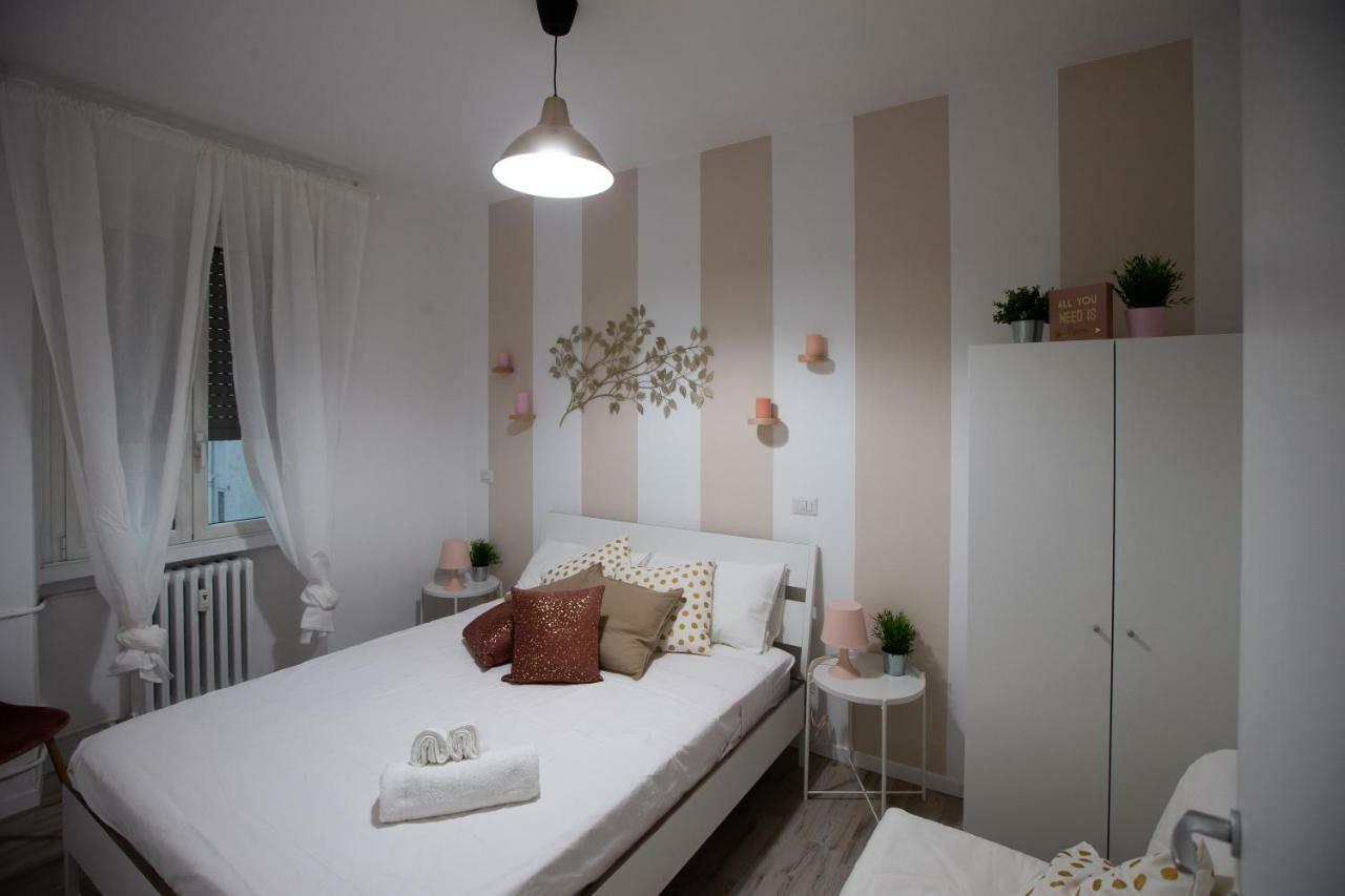 Apartment Via Treviso 6 ミラノ エクステリア 写真