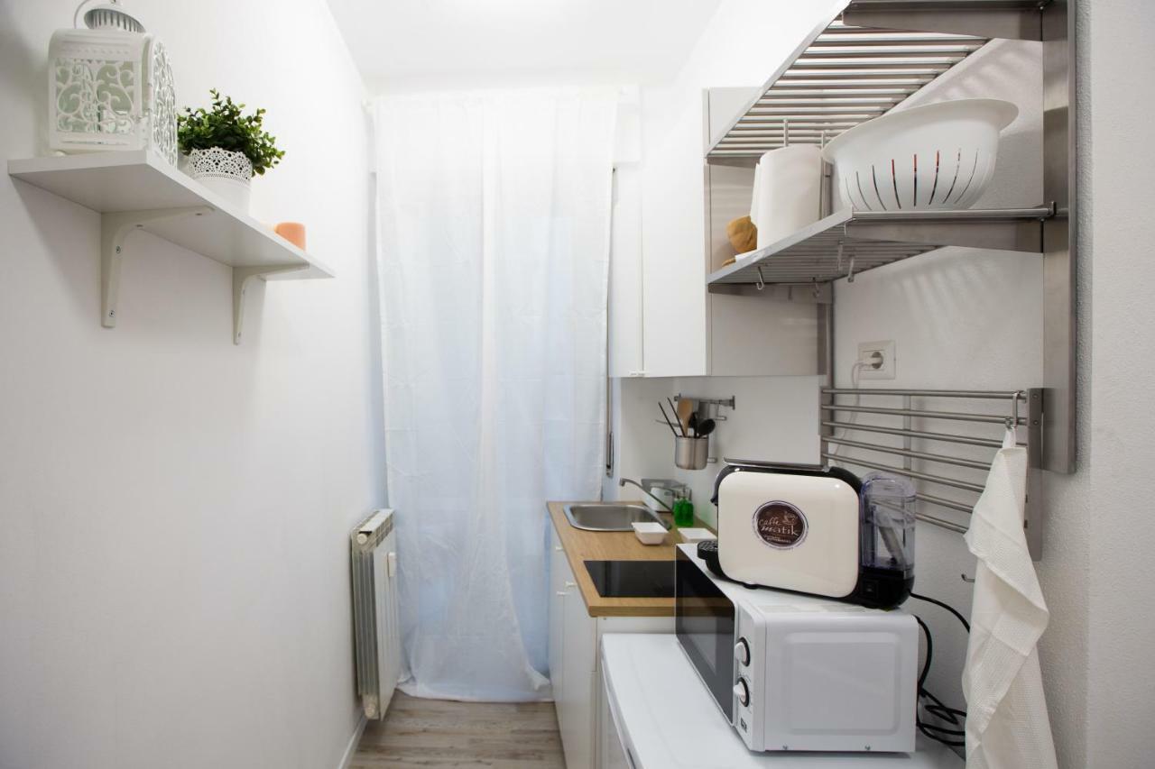 Apartment Via Treviso 6 ミラノ エクステリア 写真