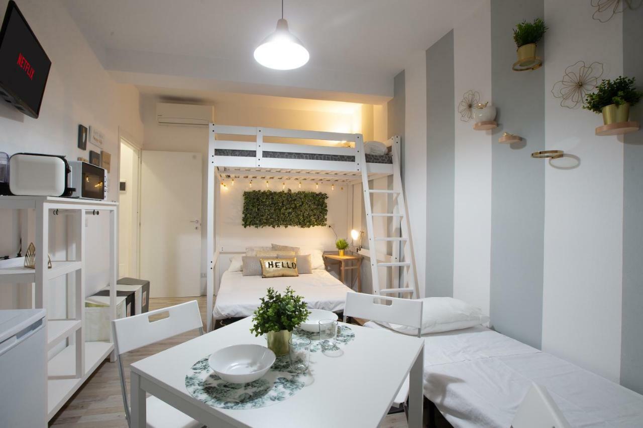 Apartment Via Treviso 6 ミラノ エクステリア 写真